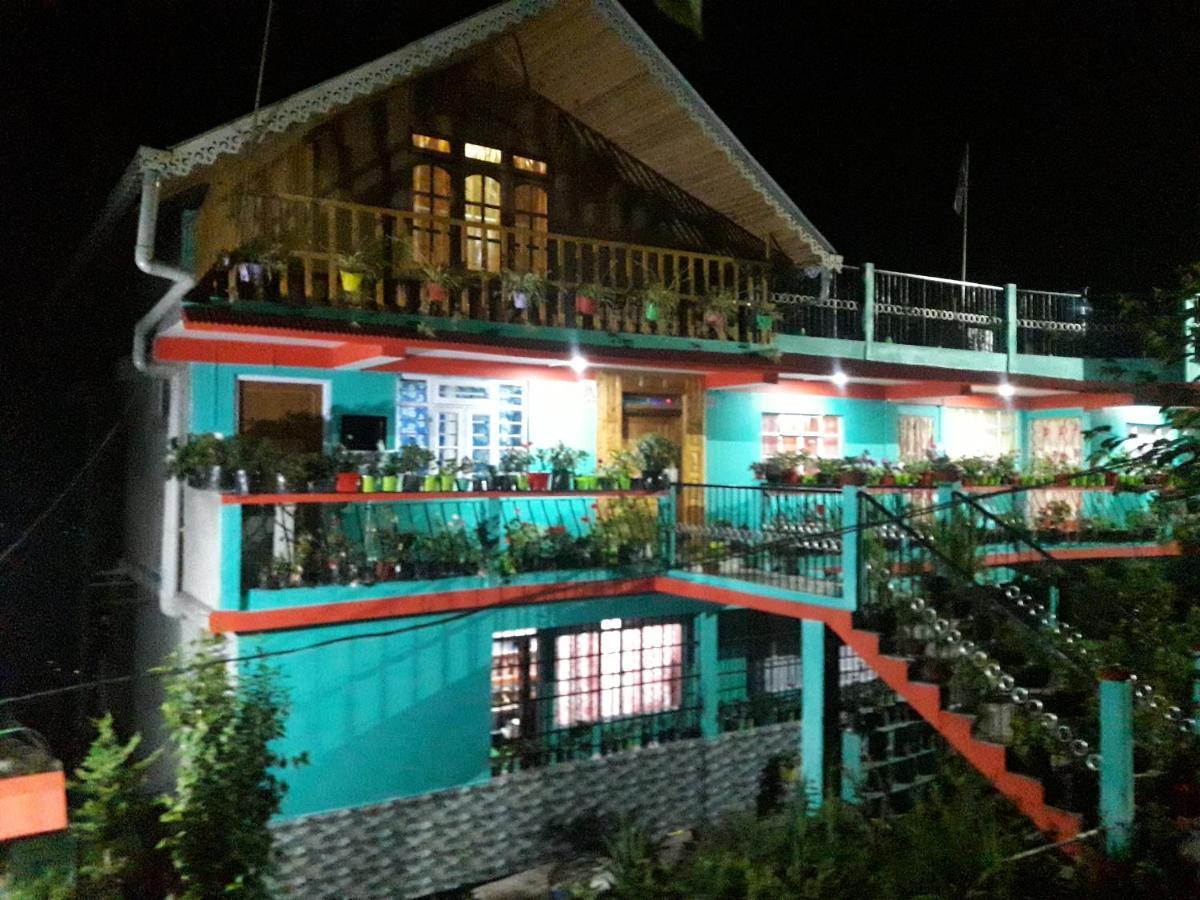 Kabiraalaya Homestay Darjeeling  Buitenkant foto